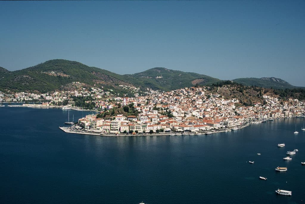 Poros widziany z góry